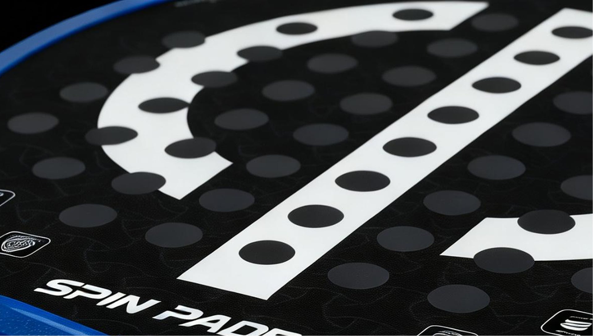 APEX V2500 racket surface detail